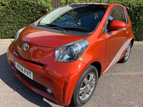 Toyota iQ Hatchback 1.0 VVT-i 2 Euro 5 3dr