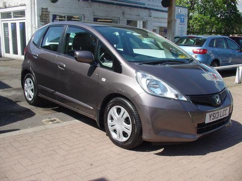 Honda Jazz Hatchback 1.2 i-VTEC SE Euro 5 (s/s) 5dr