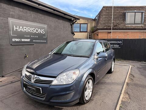 Vauxhall Astra Hatchback 1.6i Active Plus 5dr