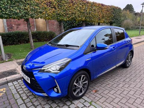 Toyota Yaris Hatchback 1.5 VVT-h Excel E-CVT Euro 6 (s/s) 5dr (15in Alloy)