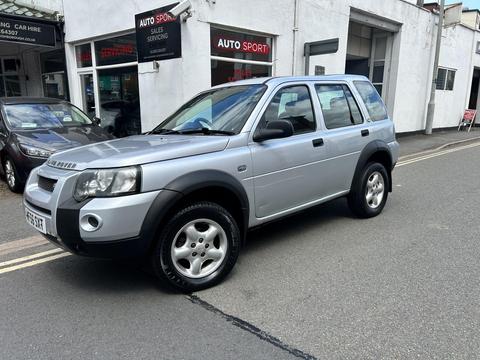 Land Rover Freelander SUV 2.0 TD4 Adventurer 5dr