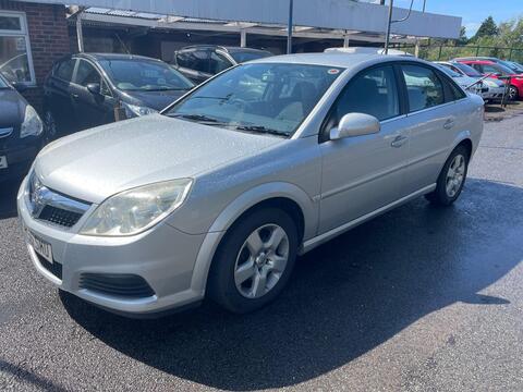 Vauxhall Vectra Hatchback 1.8 VVT Exclusiv 5dr