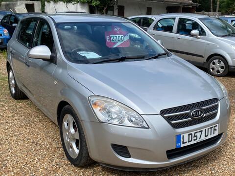 Kia Ceed Hatchback 1.6 CRDi GS 5dr