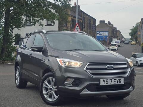 Ford Kuga SUV 2.0 TDCi Titanium Euro 6 (s/s) 5dr