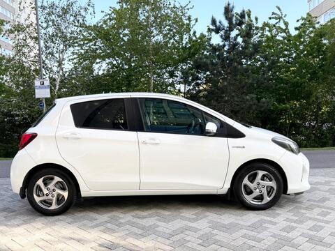 Toyota Yaris Hatchback 1.5 VVT-h Icon E-CVT Euro 6 5dr