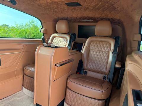 Mercedes-Benz V Class MPV 2.2 V250d AMG Line G-Tronic+ Euro 6 (s/s) 5dr 8 Seat XLWB