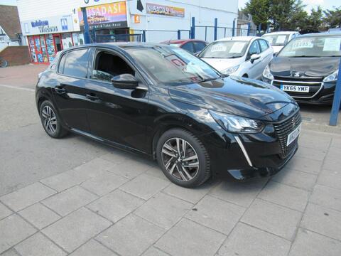 Peugeot 208 Hatchback 1.2 PureTech Allure Premium Euro 6 (s/s) 5dr