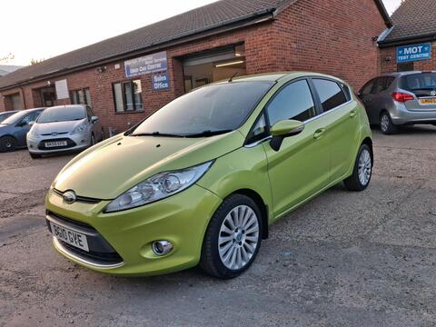 Ford Fiesta Hatchback 1.4 Titanium 5dr