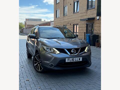Nissan Qashqai SUV 1.6 dCi Tekna XTRON 2WD Euro 6 (s/s) 5dr