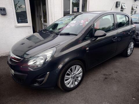 Vauxhall Corsa Hatchback 1.2 16V SE Euro 5 5dr
