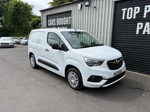 Vauxhall Combo Panel Van 1.5 Turbo D 2000 Sportive L1 H1 Euro 6 5dr