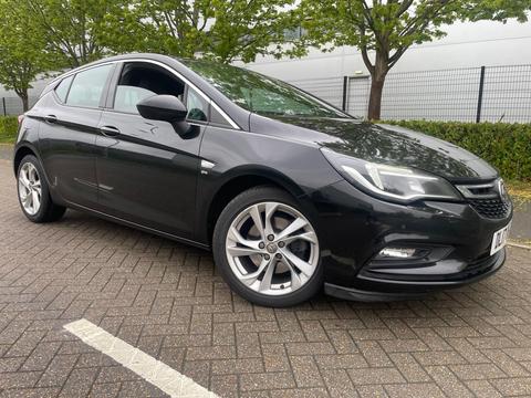 Vauxhall Astra Hatchback 1.6 CDTi BlueInjection SRi Nav Euro 6 (s/s) 5dr