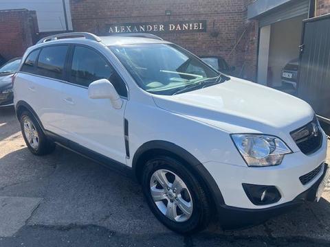Vauxhall Antara SUV 2.2 CDTi Exclusiv 2WD Euro 5 (s/s) 5dr
