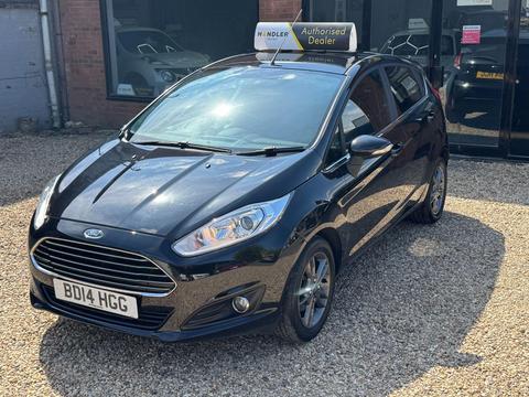 Ford Fiesta Hatchback 1.5 TDCi Zetec Euro 5 5dr