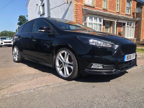 Ford Focus Hatchback 2.0T EcoBoost ST-2 Euro 6 (s/s) 5dr