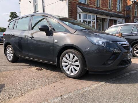 Vauxhall Zafira Tourer MPV 1.4i Turbo Exclusiv Euro 6 5dr