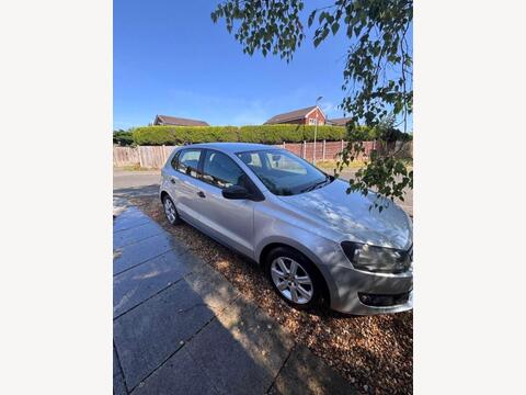 2012 Volkswagen Polo, photograph 2