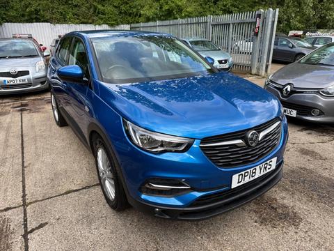 Vauxhall Grandland X SUV 1.2 Turbo SE Euro 6 (s/s) 5dr