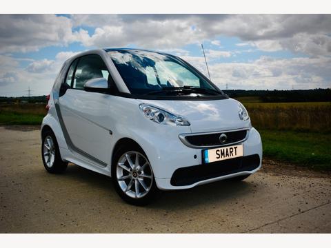Smart fortwo Convertible 1.0 MHD Passion Cabriolet SoftTouch Euro 5 (s/s) 2dr