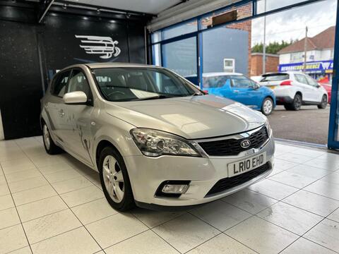 Kia Ceed Hatchback 1.6 2 Auto Euro 4 5dr
