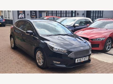 Ford Focus Hatchback 1.0T EcoBoost Zetec Edition Euro 6 (s/s) 5dr