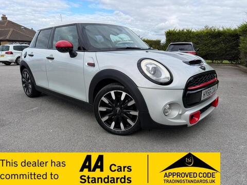 MINI Hatch Hatchback 2.0 Cooper S Euro 6 (s/s) 5dr