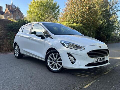 Ford Fiesta Hatchback 1.0T EcoBoost Titanium Euro 6 (s/s) 5dr