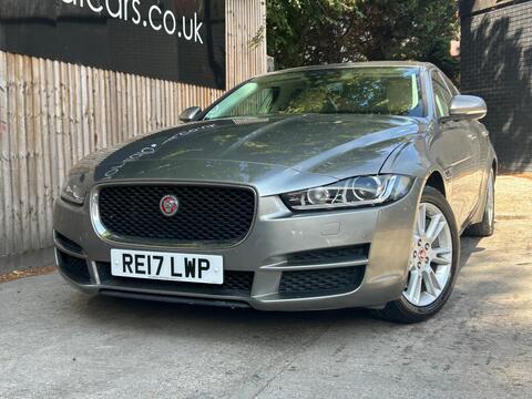 Jaguar XE Saloon 2.0i Prestige Auto Euro 6 (s/s) 4dr