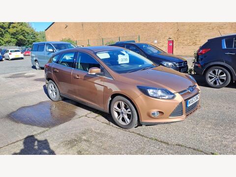 Ford Focus Hatchback 1.6 Zetec Powershift Euro 5 5dr