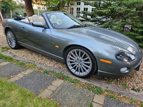 Jaguar XKR Convertible 4.2 2dr