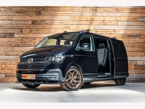 Volkswagen Transporter Combi Van 2.0 TDI T32 Highline Kombi DSG FWD LWB High Roof Euro 6 (s/s) 5dr