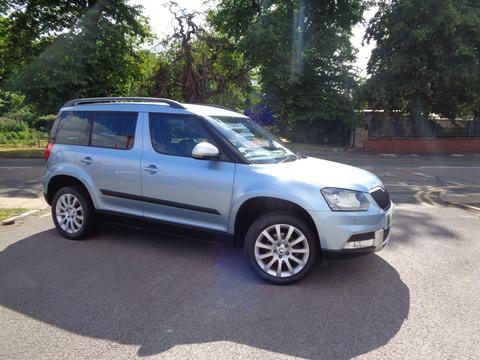 Skoda Yeti SUV 1.2 TSI Elegance Outdoor DSG Euro 5 5dr