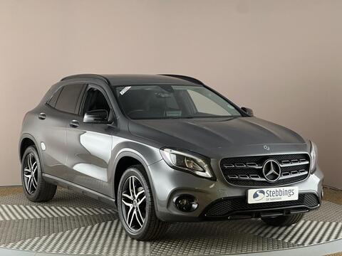 Mercedes-BenzGLA