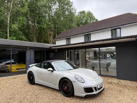 Porsche 911 Convertible 3.0T 991 4 GTS Targa PDK 4WD Euro 6 (s/s) 2dr