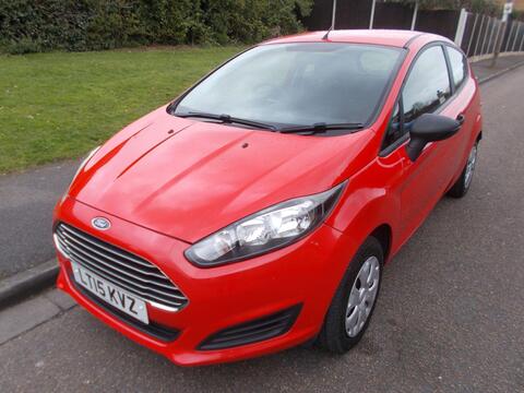 Ford Fiesta Hatchback 1.25 Studio Euro 6 3dr