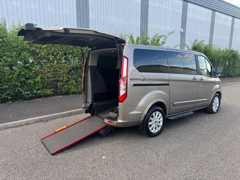 Ford Tourneo Custom Minibus 2.0 310 EcoBlue Titanium L1 Euro 6 (s/s) 5dr