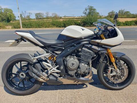 Triumph Speed Triple 1200 Naked 1200 RR X-ring Euro 5