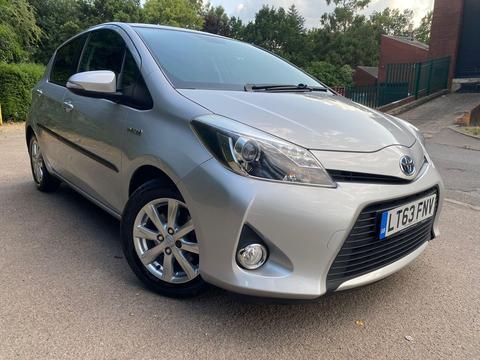 Toyota Yaris Hatchback 1.5 VVT-h T4 CVT Euro 5 5dr