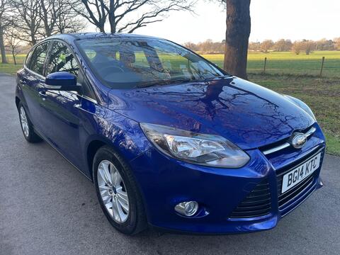 Ford Focus Hatchback 1.6 Titanium Navigator Powershift Euro 5 5dr