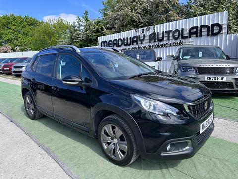 Peugeot 2008 SUV 1.2 PureTech Signature Euro 6 (s/s) 5dr