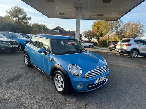 MINI Hatch Hatchback 1.6 Cooper D Euro 5 (s/s) 3dr