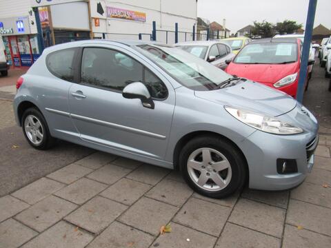 Peugeot 207 Hatchback 1.4 VTi Sport Euro 4 3dr