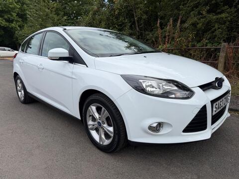 Ford Focus Hatchback 1.6 Zetec Euro 5 5dr