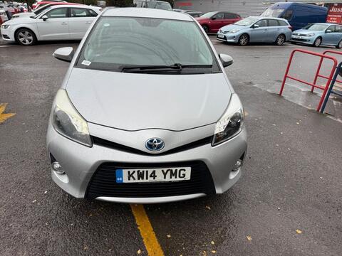 Toyota Yaris Hatchback 1.5 VVT-h Trend CVT Euro 5 5dr