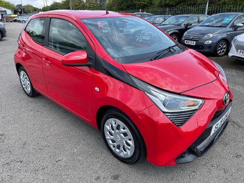 Toyota AYGO Hatchback 1.0 VVT-i x-play Euro 6 5dr