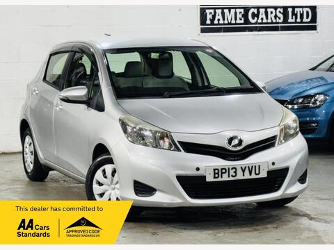 Toyota Yaris Hatchback 1.0ltr VVT-i Petrol Automatic (s/s) 5dr