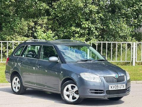 Skoda Fabia Estate 1.6 16V 2 Tiptronic 5dr