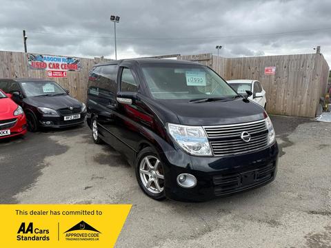 Nissan Elgrand MPV