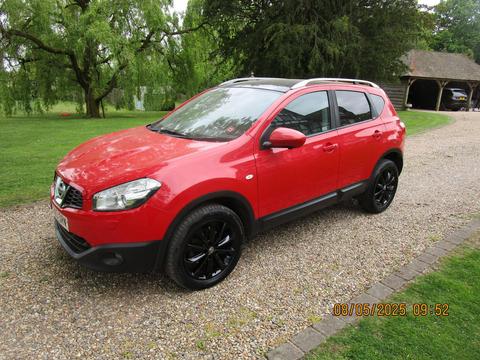 Nissan Qashqai SUV 1.6 dCi Tekna 2WD Euro 5 5dr (AVM)