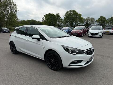 Vauxhall Astra Hatchback 1.4i Turbo Elite Nav Euro 6 5dr